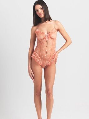SKIMS | Embroidered Tulle Garter Teddy Sz M